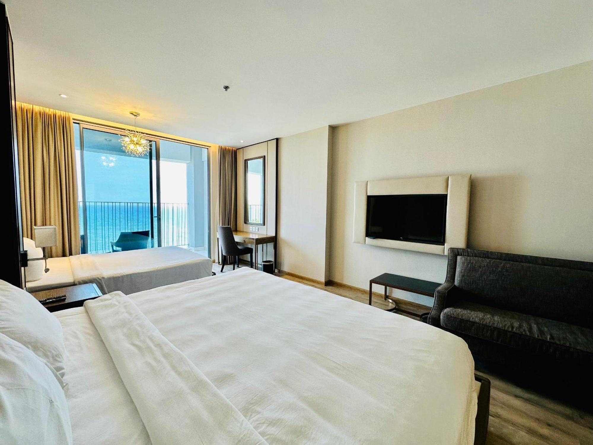 Jk.Boutique Oceanfront Panorama Residence На Транг Екстериор снимка