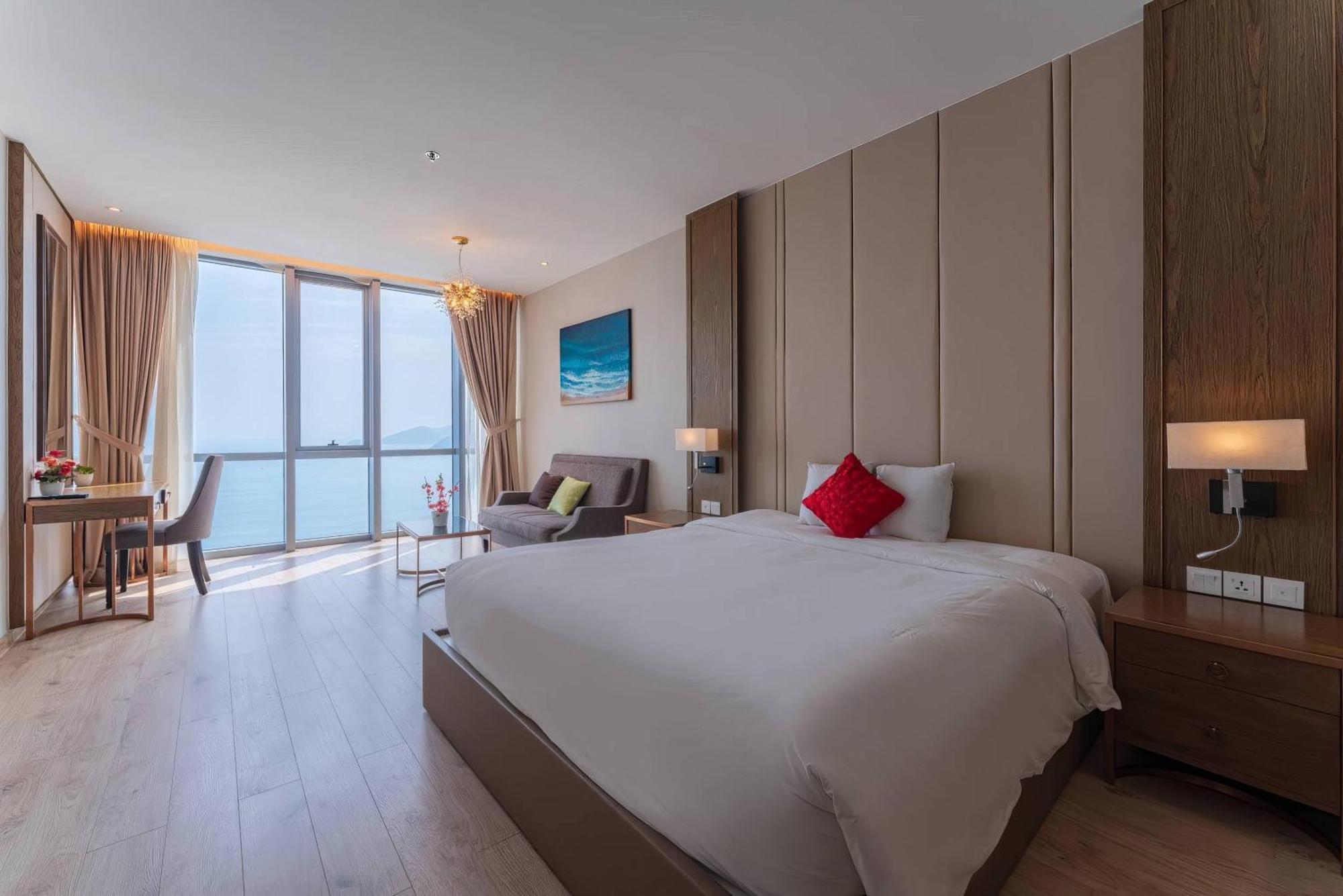 Jk.Boutique Oceanfront Panorama Residence На Транг Екстериор снимка